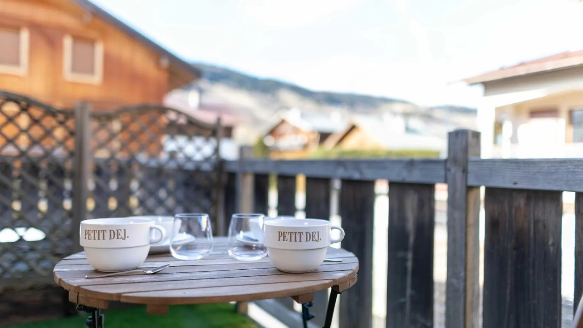 Apartment With Terrace And Parking Heart Of Megeve